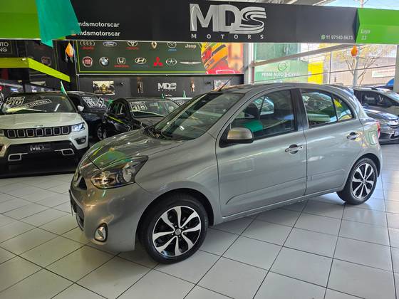 NISSAN MARCH 1.6 SL 16V FLEX 4P MANUAL NISSAN MARCH 1.6 SL 16V FLEX 4P MANUAL